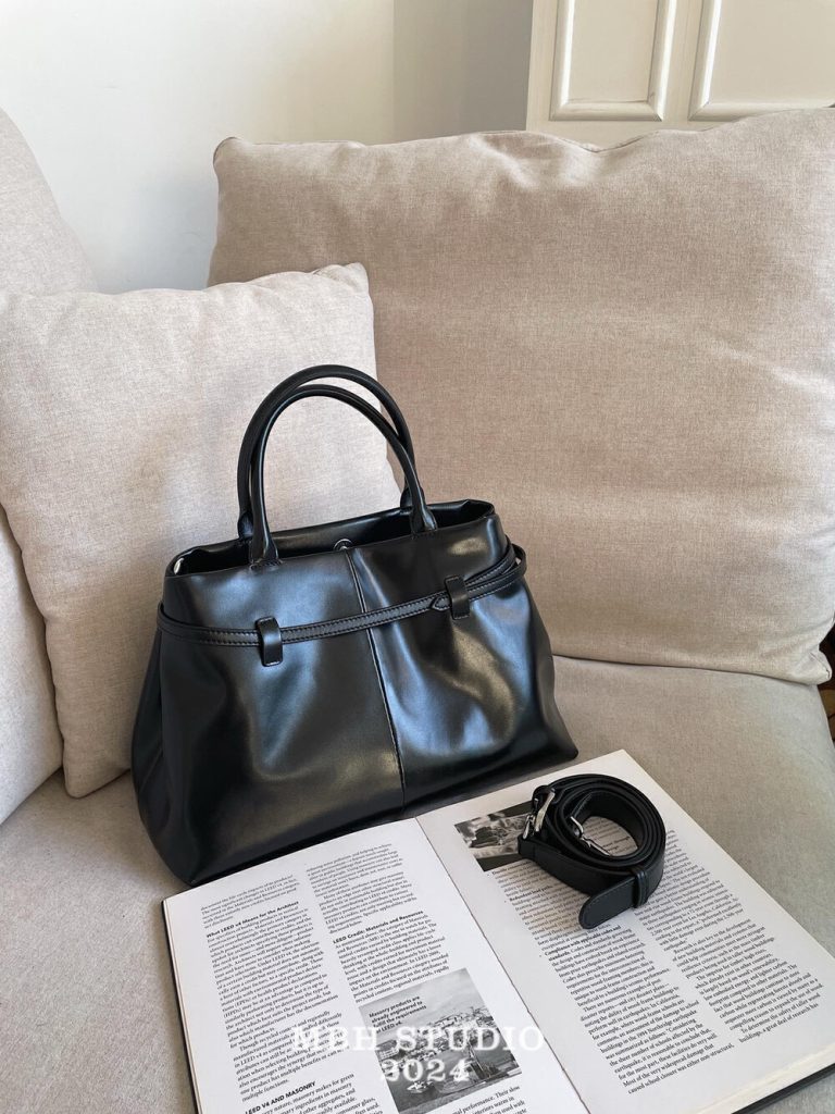 MBH Top Grain Waxed Leather Large Capacity Soft Commuter Tote Bag Versatile Crossbody Handbag with Shoulder Strap